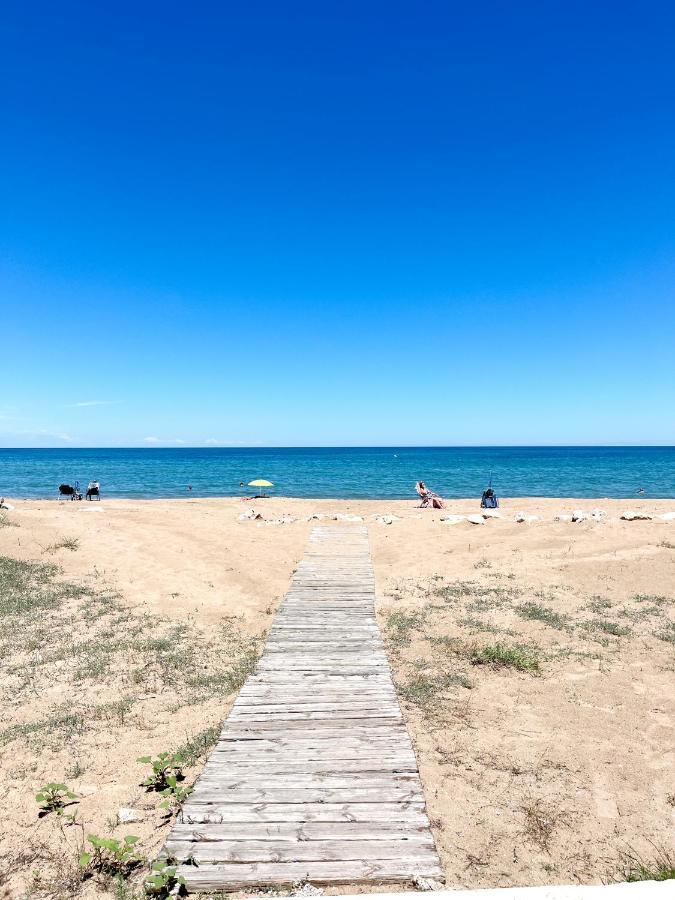 Apartament Holiday Beach Apartment